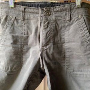 Kuhl  7 1/2" Grey Hiking pants